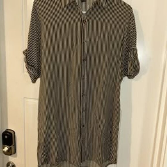 Dress - Picture 1 of 2